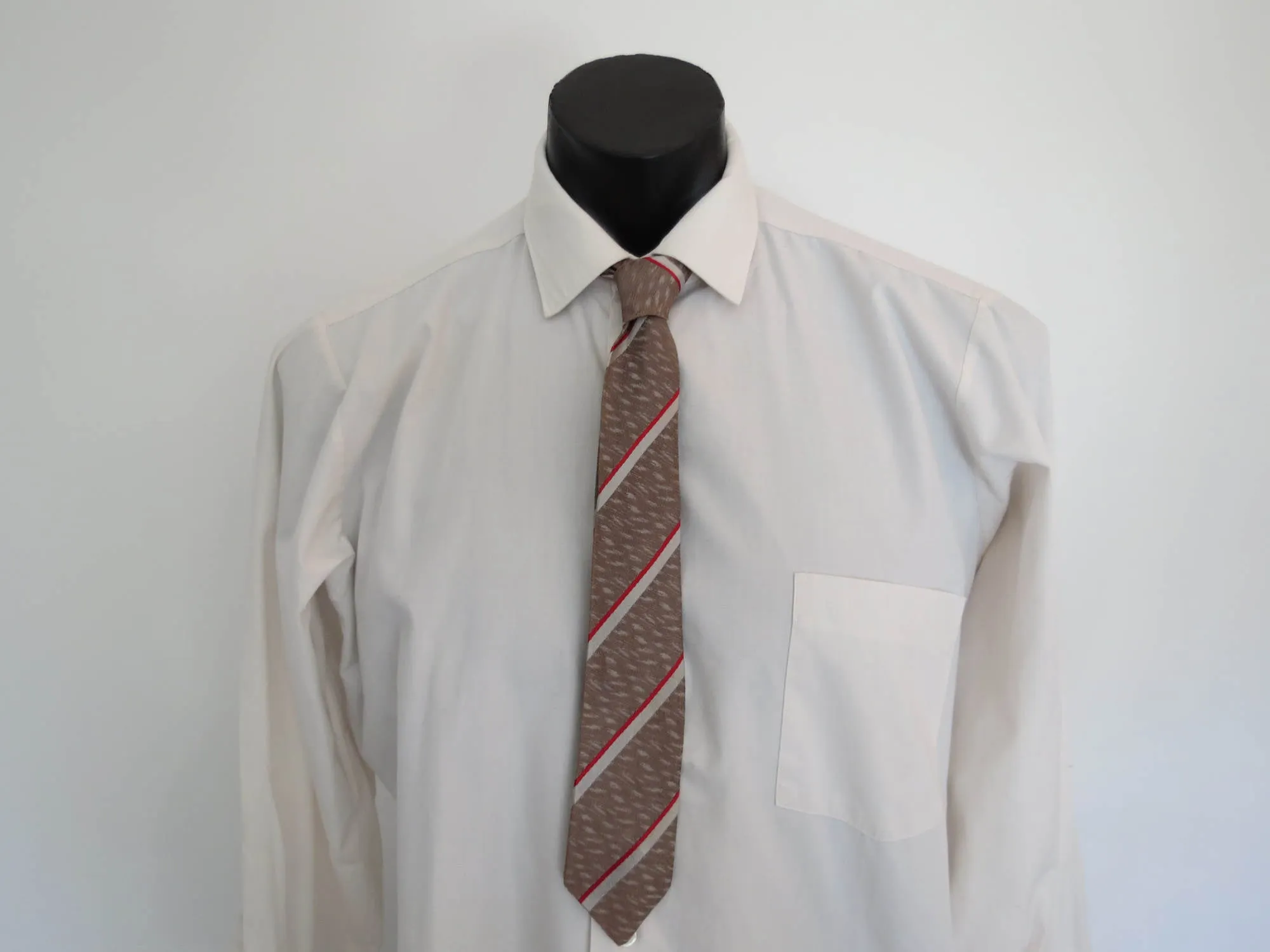 1950s Pewter Tie With Silver and Red Stripes