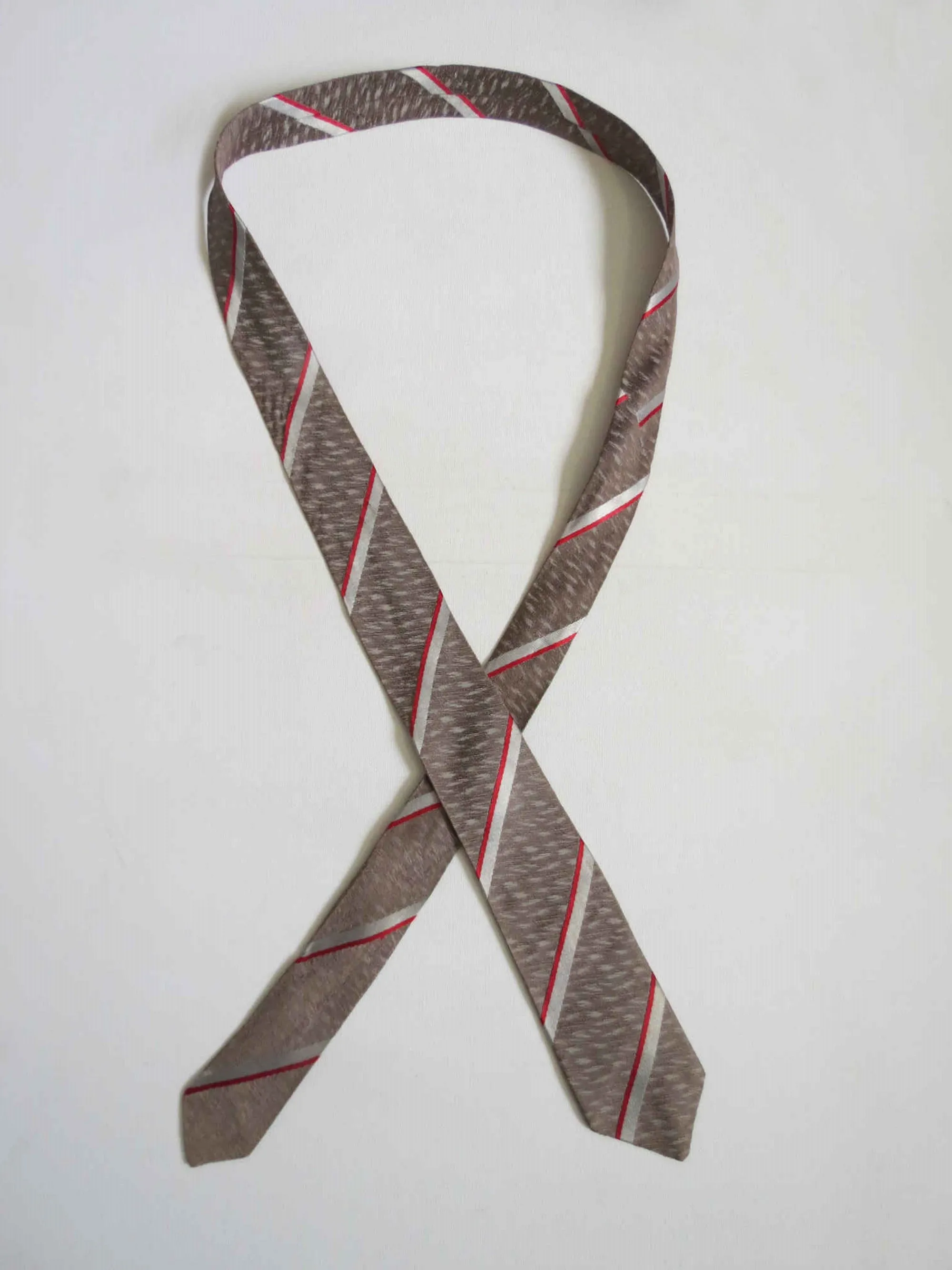 1950s Pewter Tie With Silver and Red Stripes