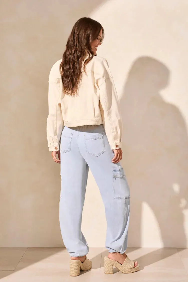 TR5847o Drop Shoulder Crop Denim Jacket